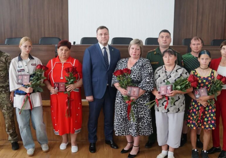 В Бузулуке почтили погибших бойцов