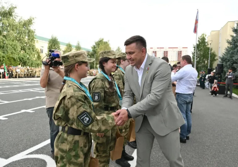 Оренбургские юнармейцы победили на окружном этапе «Зарницы 2.0»