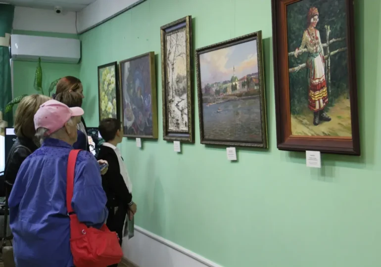 В Бузулуке открылась выставка о любви к родному краю
